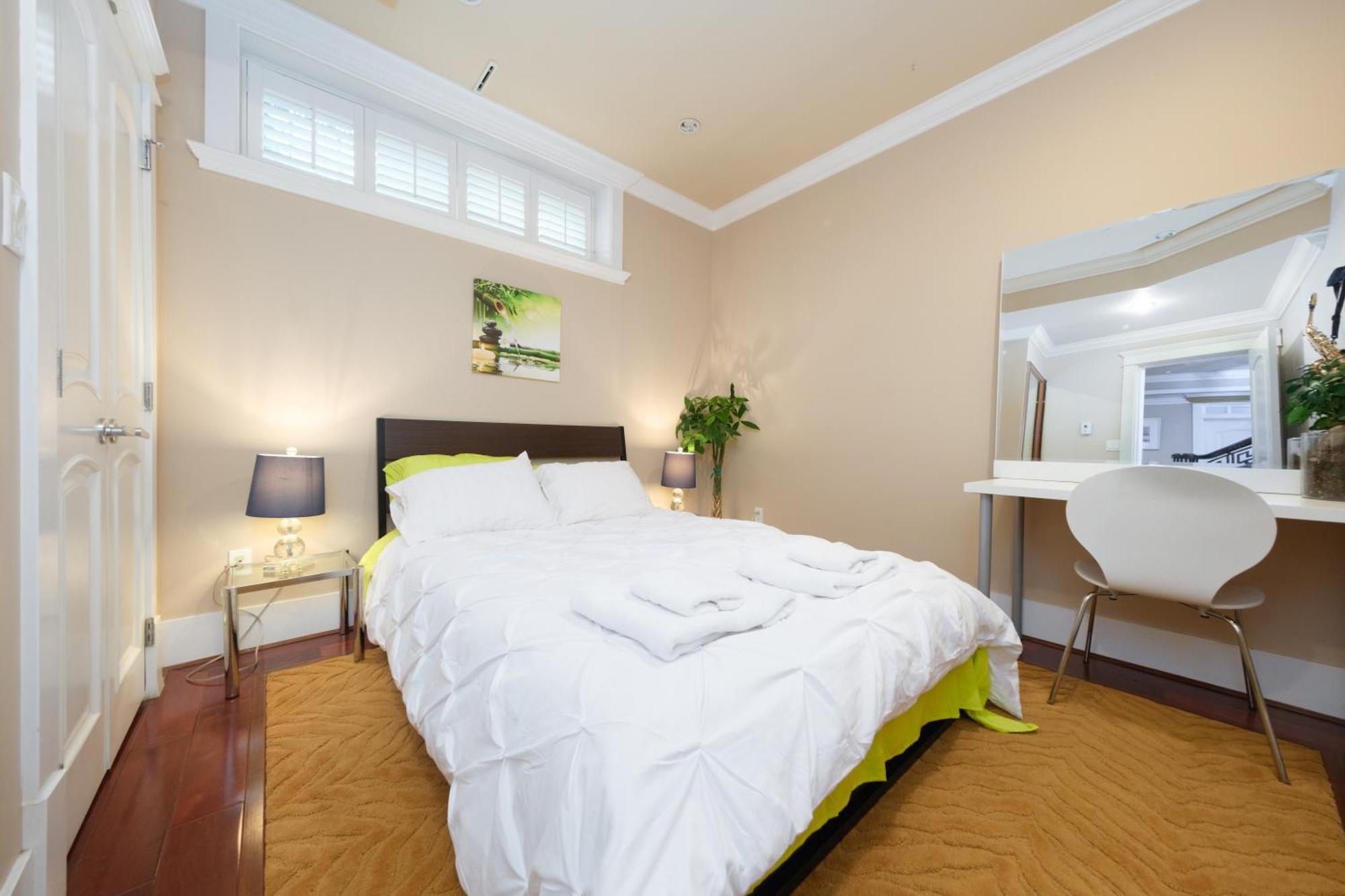 Oakridge Luxury Homestay แวนคูเวอร์ ภายนอก รูปภาพ