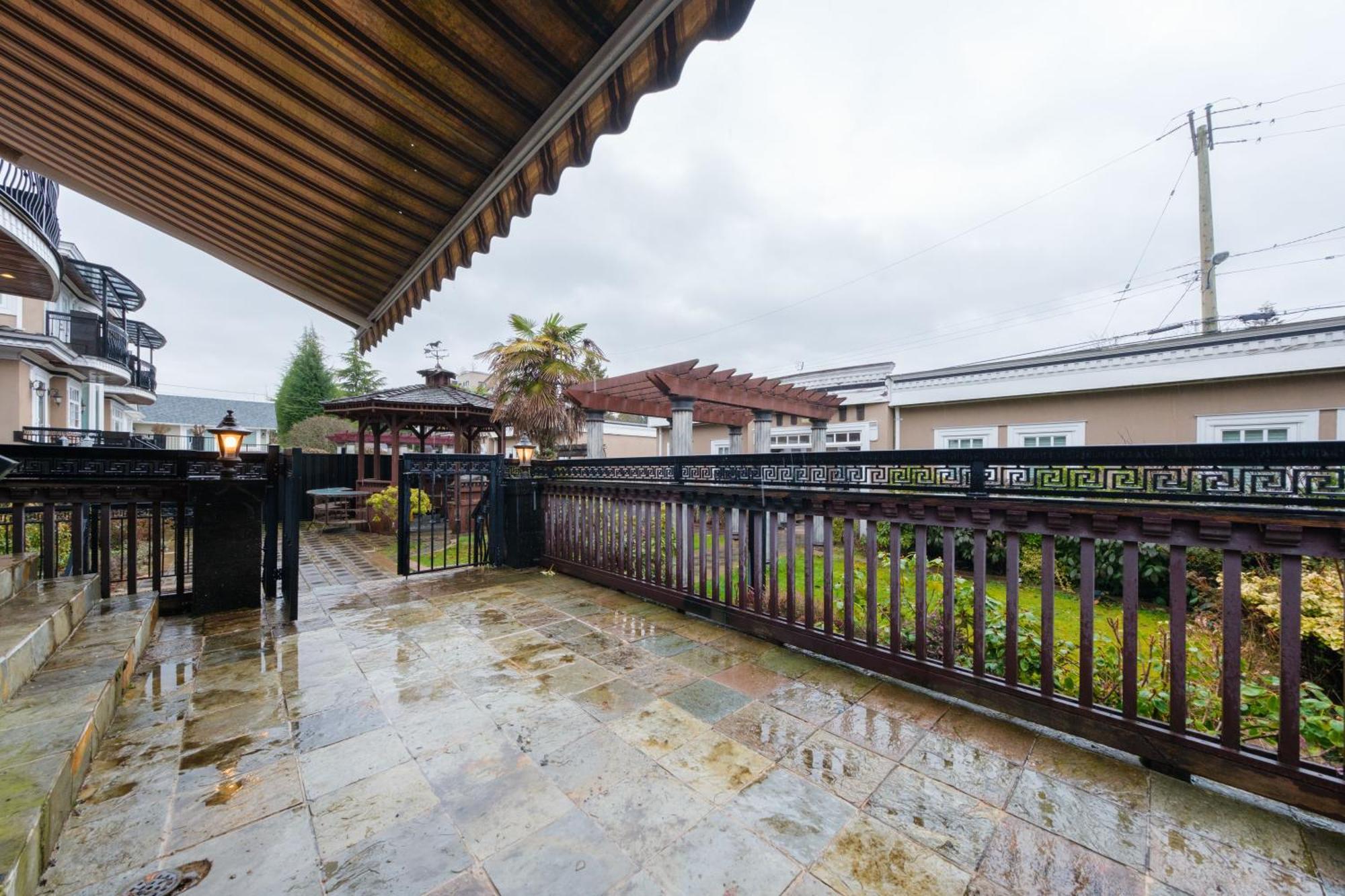 Oakridge Luxury Homestay แวนคูเวอร์ ภายนอก รูปภาพ