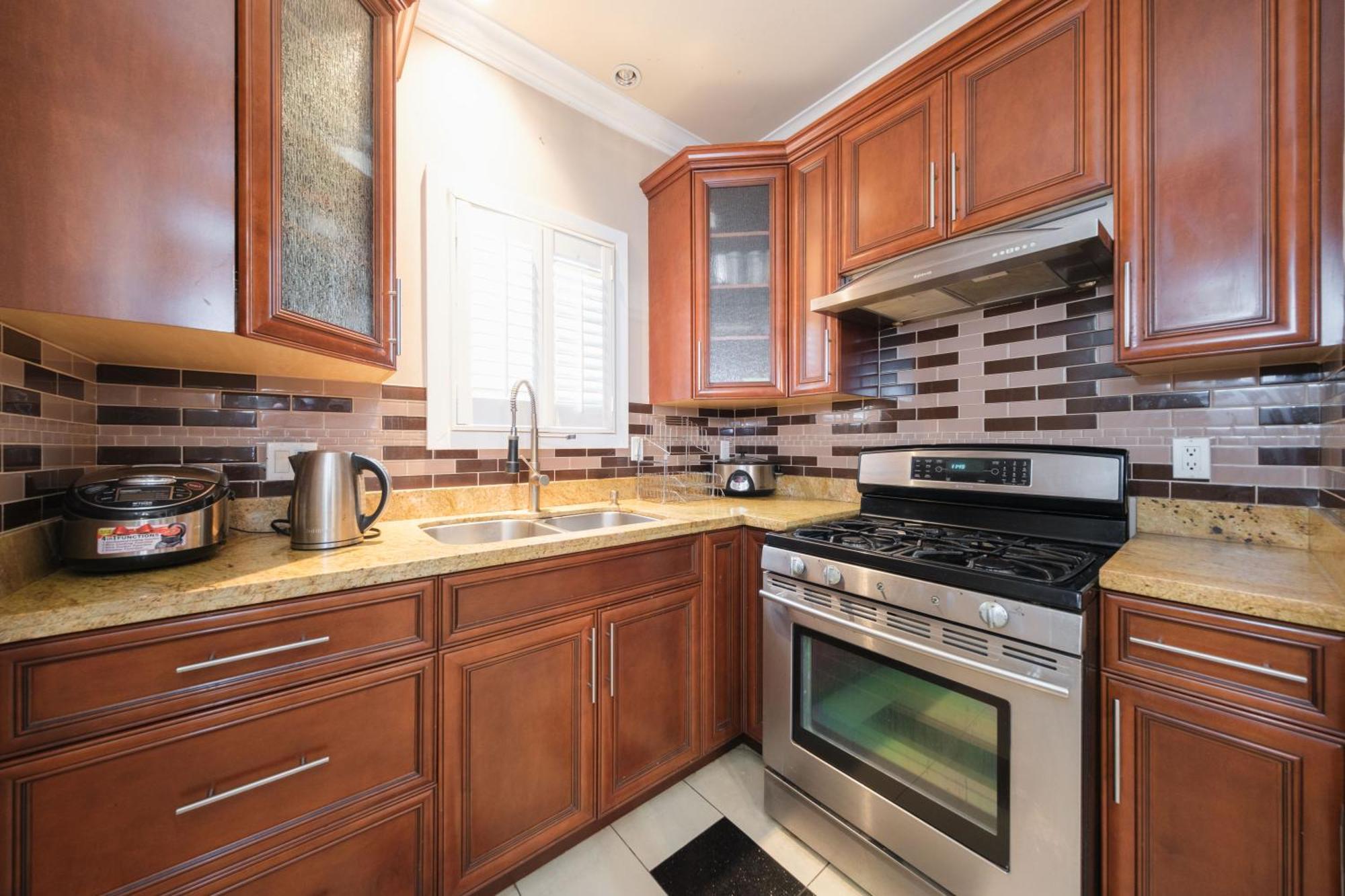Oakridge Luxury Homestay แวนคูเวอร์ ภายนอก รูปภาพ